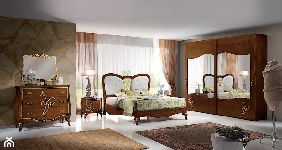 Meble włoskie - Duża beżowa sypialnia, styl tradycyjny - zdjęcie od RAD-POL