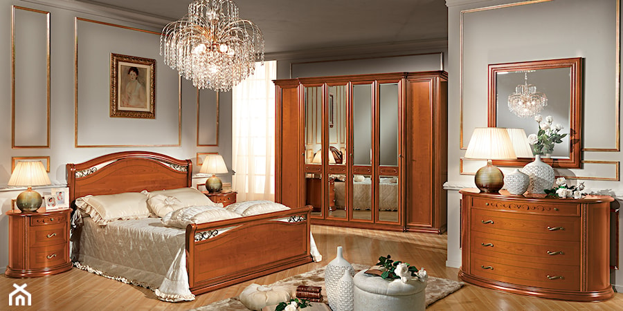 Meble włoskie - Duża biała sypialnia, styl tradycyjny - zdjęcie od RAD-POL