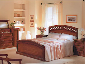 Sypialnia - Średnia biała sypialnia, styl tradycyjny - zdjęcie od RAD-POL