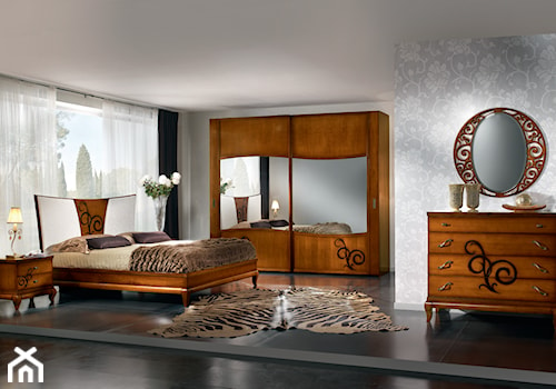 Duża szara sypialnia, styl tradycyjny - zdjęcie od RAD-POL