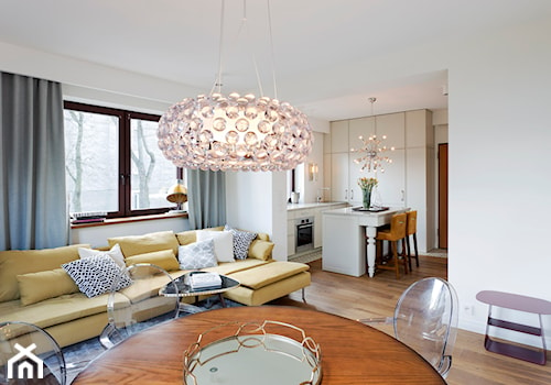 Mieszkanie - Stare Włochy - Średnia biała jadalnia w salonie, styl glamour - zdjęcie od Izabela Rydygier Architektura Wnętrz