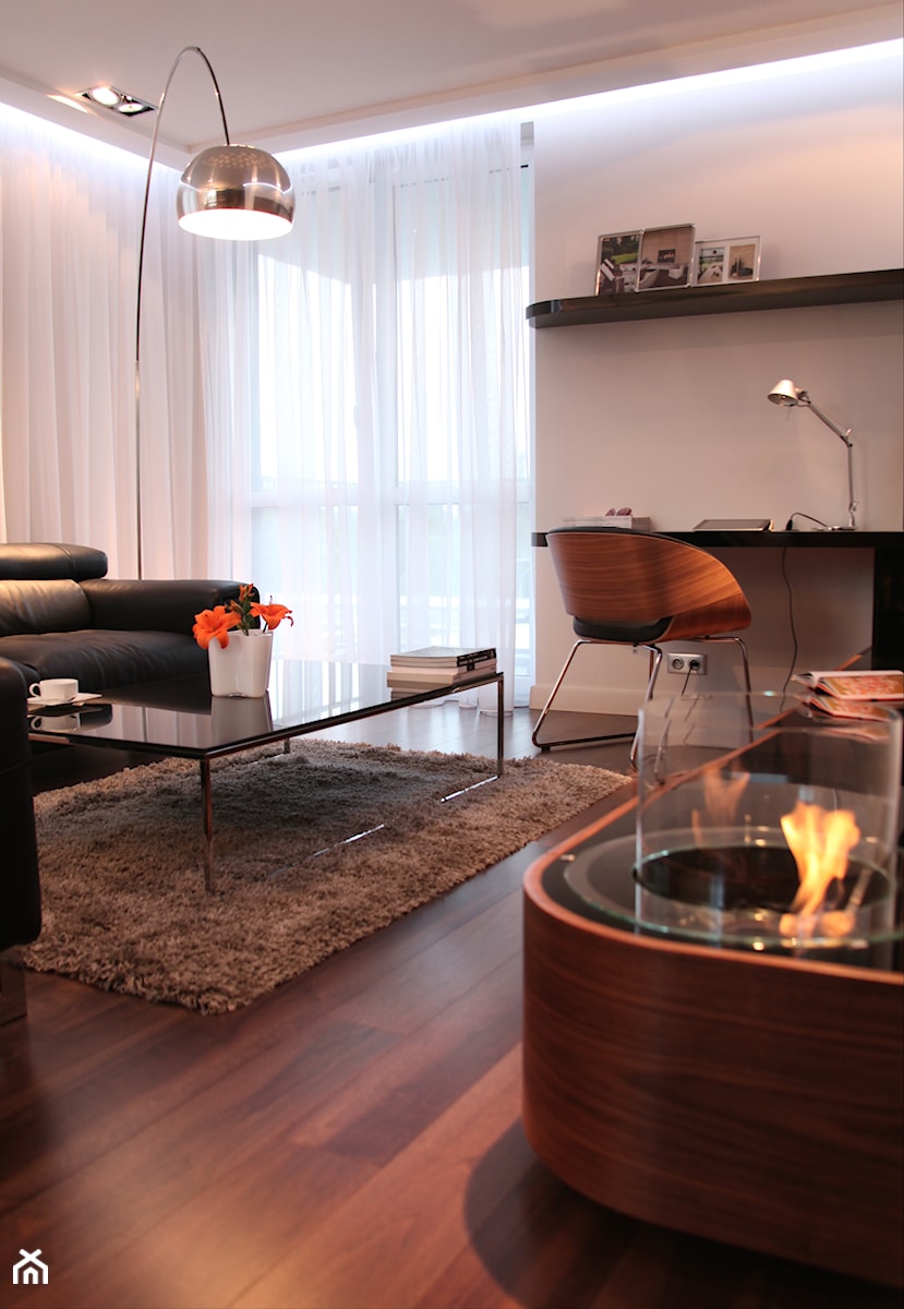 apartament w Krakowie - Mały biały salon, styl nowoczesny - zdjęcie od dot.projekt