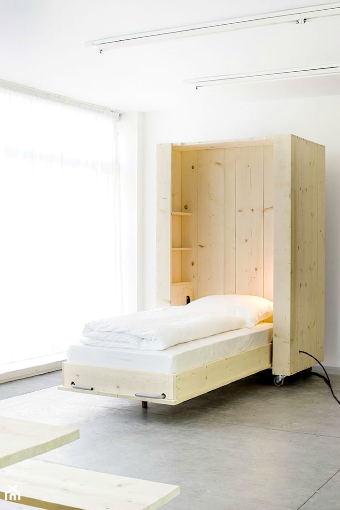 Rozkładane łożka - dodatkowe miejsce do spania. - zdjęcie od cleo-inspire - Homebook