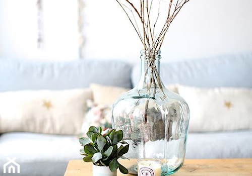 Stylizacje dekoracji ze szklanymi butelkami - zdjęcie od cleo-inspire
