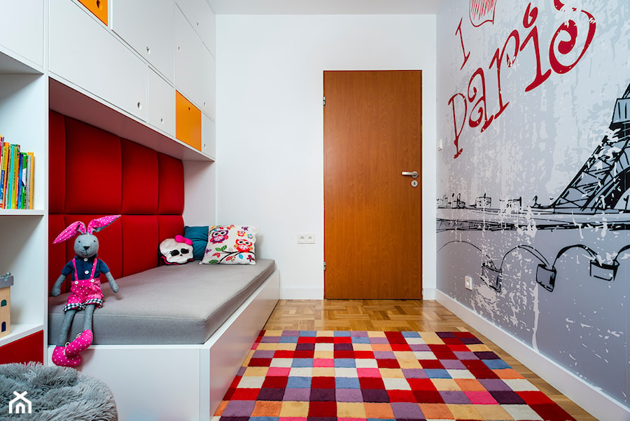 sypialnia w kuchni - Średni biały szary pokój dziecka dla dziecka dla nastolatka dla chłopca dla dziewczynki, styl nowoczesny - zdjęcie od RedCubeDesign projektowanie wnętrz