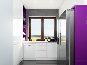 domek w Chrząstawie - Mała otwarta z lodówką wolnostojącą kuchnia w kształcie litery l, styl nowoczesny - zdjęcie od RedCubeDesign projektowanie wnętrz