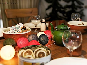 Święta - Mała szara jadalnia jako osobne pomieszczenie - zdjęcie od 9design