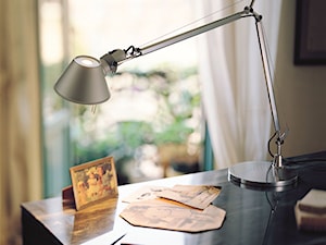 Lampa stołowa/biurkowa Artemide - Tolomeo mini - zdjęcie od 9design