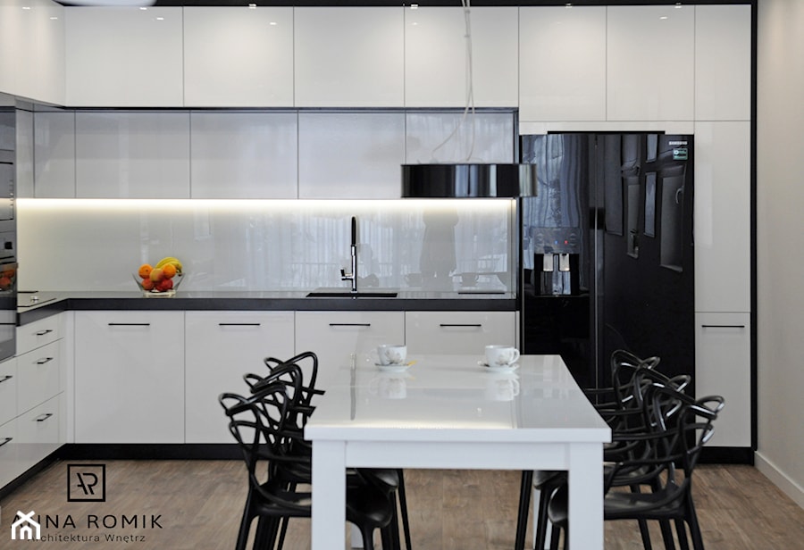 Realizacja salon z kuchnią i łazienka - Kuchnia, styl nowoczesny - zdjęcie od Anna Romik Architektura Wnętrz