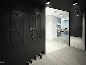 APARTAMENT BEMA - Średni czarny hol / przedpokój, styl minimalistyczny - zdjęcie od NA NO WO ARCHITEKCI
