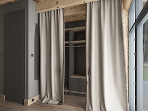 DOM NAD JEZIOREM - Mała zamknięta garderoba przy sypialni - zdjęcie od SPACE DESIGN