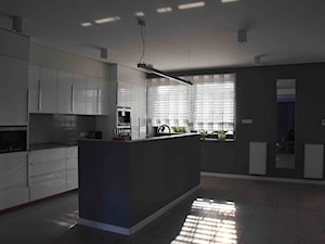 projekt wnętrza domu - Mosina - Kuchnia, styl nowoczesny - zdjęcie od NKW - wnętrza
