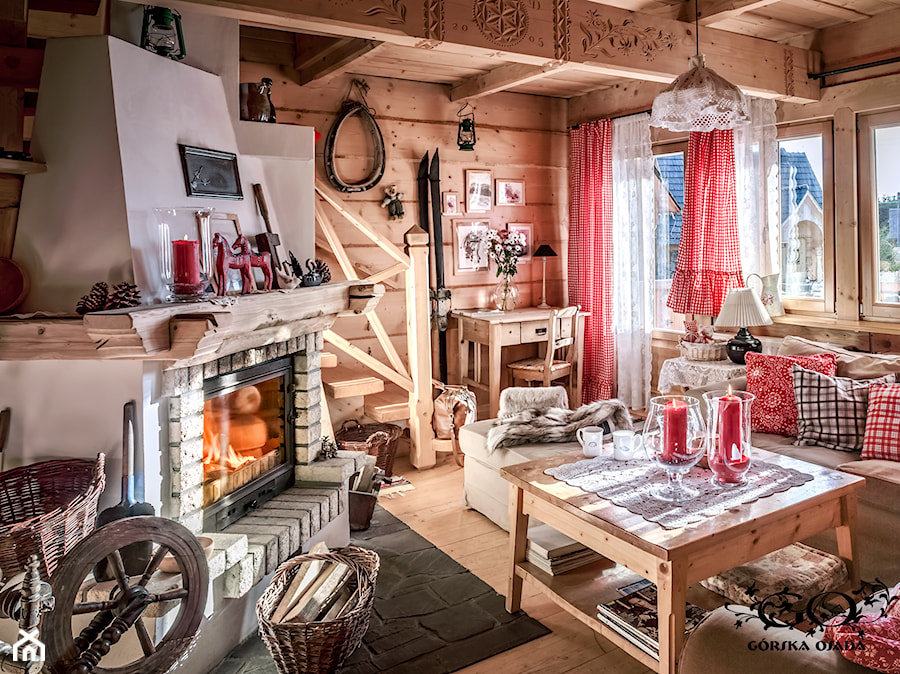 Chalet Nr 1 - Mniszkowy Zapiecek - Mały biały brązowy salon, styl rustykalny - zdjęcie od Górska Osada - Luxury Chalets in Tatra Mountains