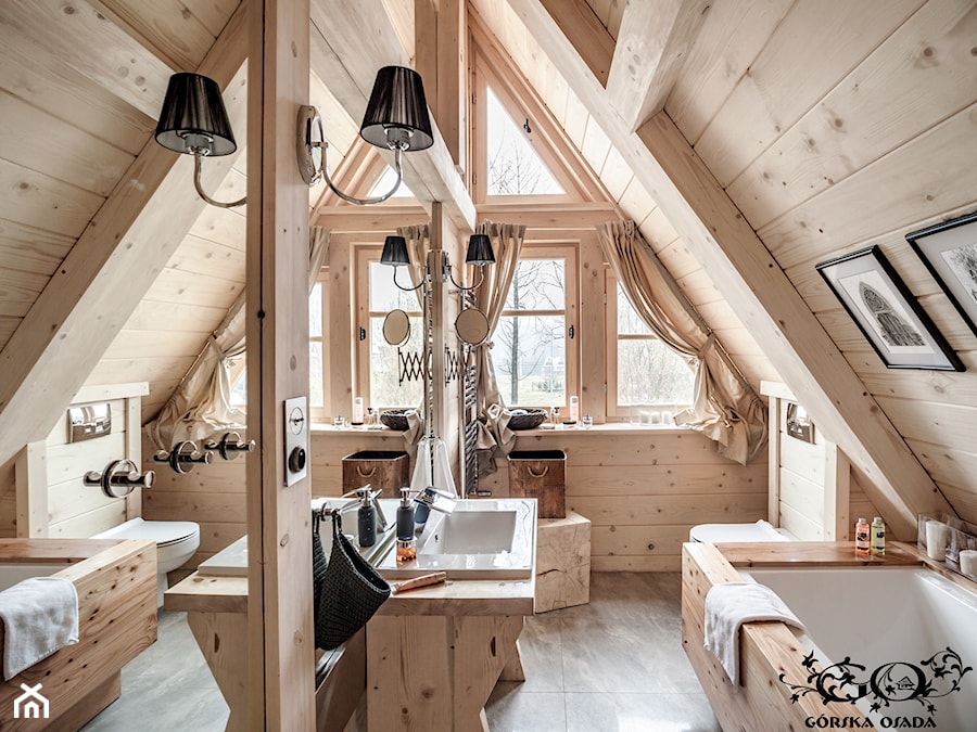 Chalet Nr 4 - Ornacki - Średnia na poddaszu łazienka z oknem, styl rustykalny - zdjęcie od Górska Osada - Luxury Chalets in Tatra Mountains
