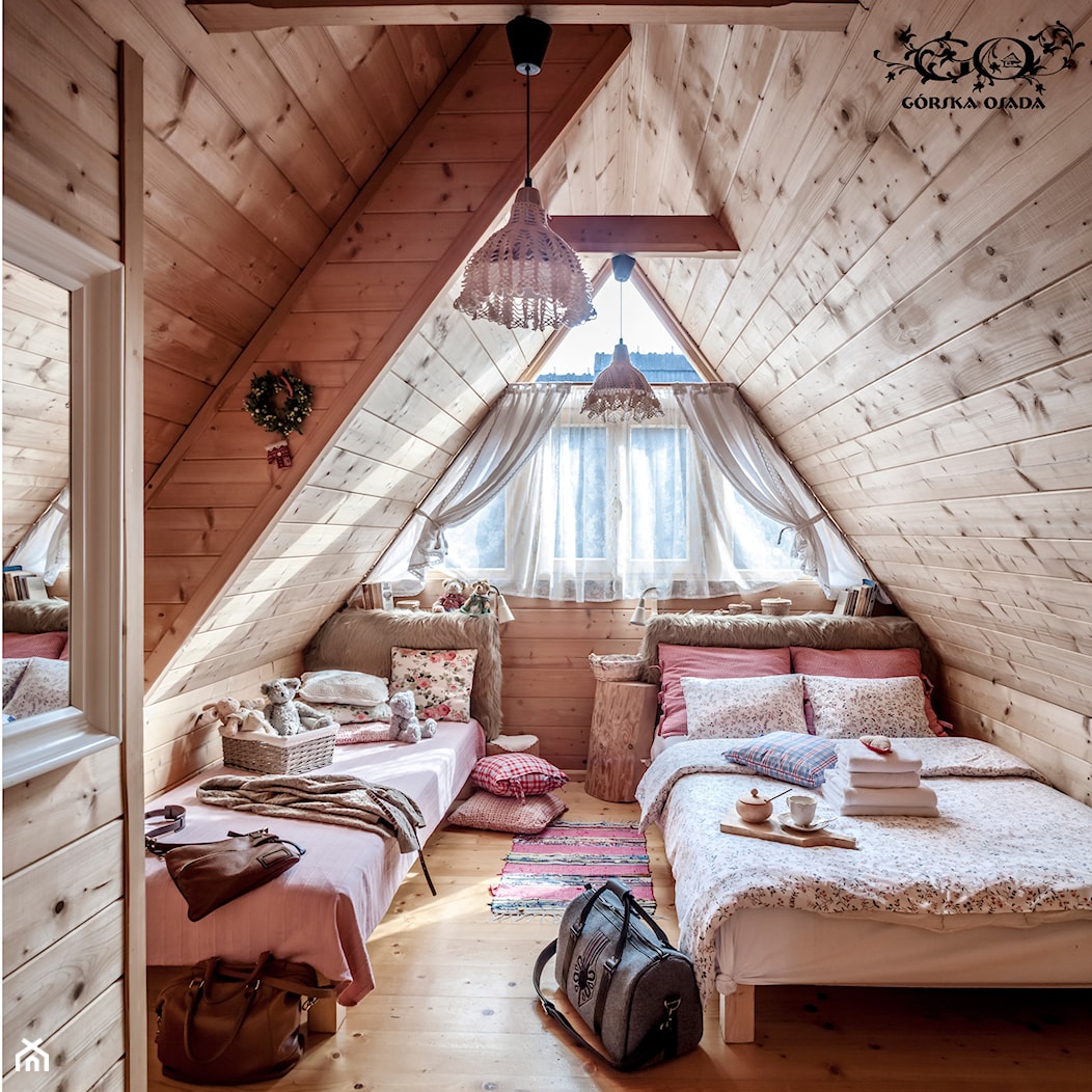 Chalet Nr 2 - Ostomiły - Mała sypialnia na poddaszu, styl rustykalny - zdjęcie od Górska Osada - Luxury Chalets in Tatra Mountains - Homebook