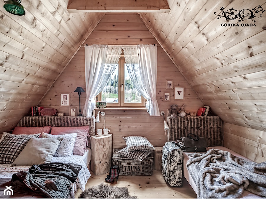 Chalet Nr 2 - Ostomiły - Mała sypialnia na poddaszu, styl rustykalny - zdjęcie od Górska Osada - Luxury Chalets in Tatra Mountains