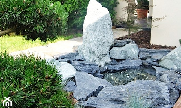 Ozdoby z kamienia do ogrodu 