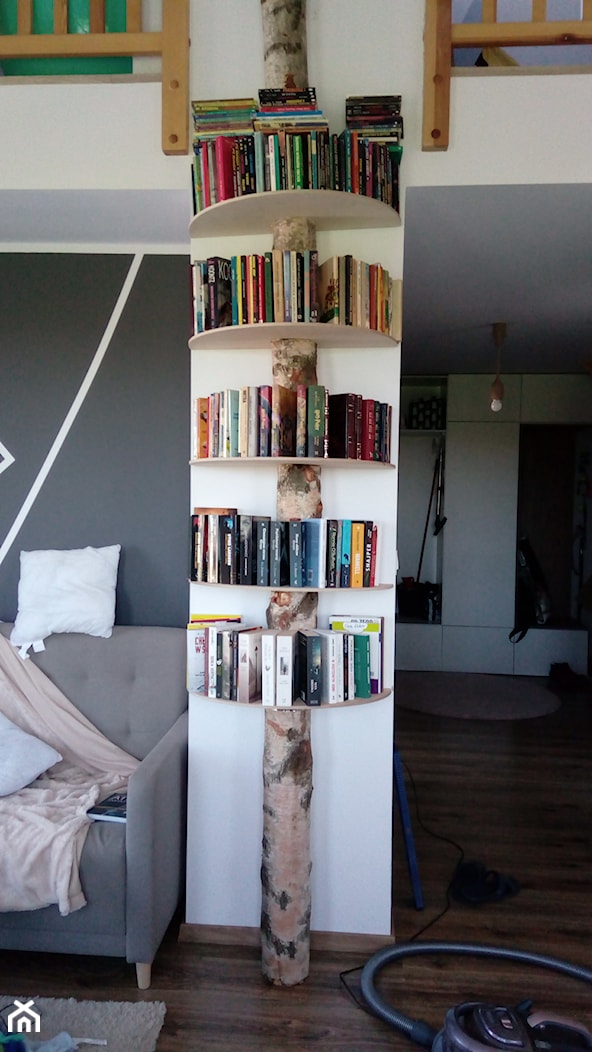 Półka na książki - zdjęcie od Kasia - Homebook