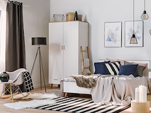 Inspiracje - Średnia biała sypialnia, styl skandynawski - zdjęcie od Dywany Łuszczów
