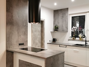 ☑️Eleganckie połączenie bieli z betonem - Kuchnia, styl nowoczesny - zdjęcie od FILMAR meble