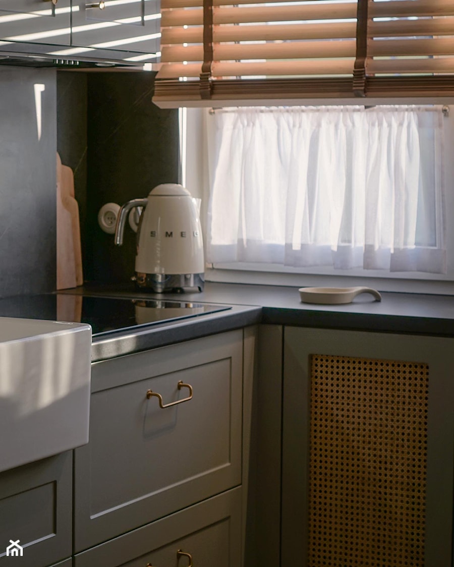 Projekt kuchni w stylu shaker - Kuchnia, styl tradycyjny - zdjęcie od FILMAR meble