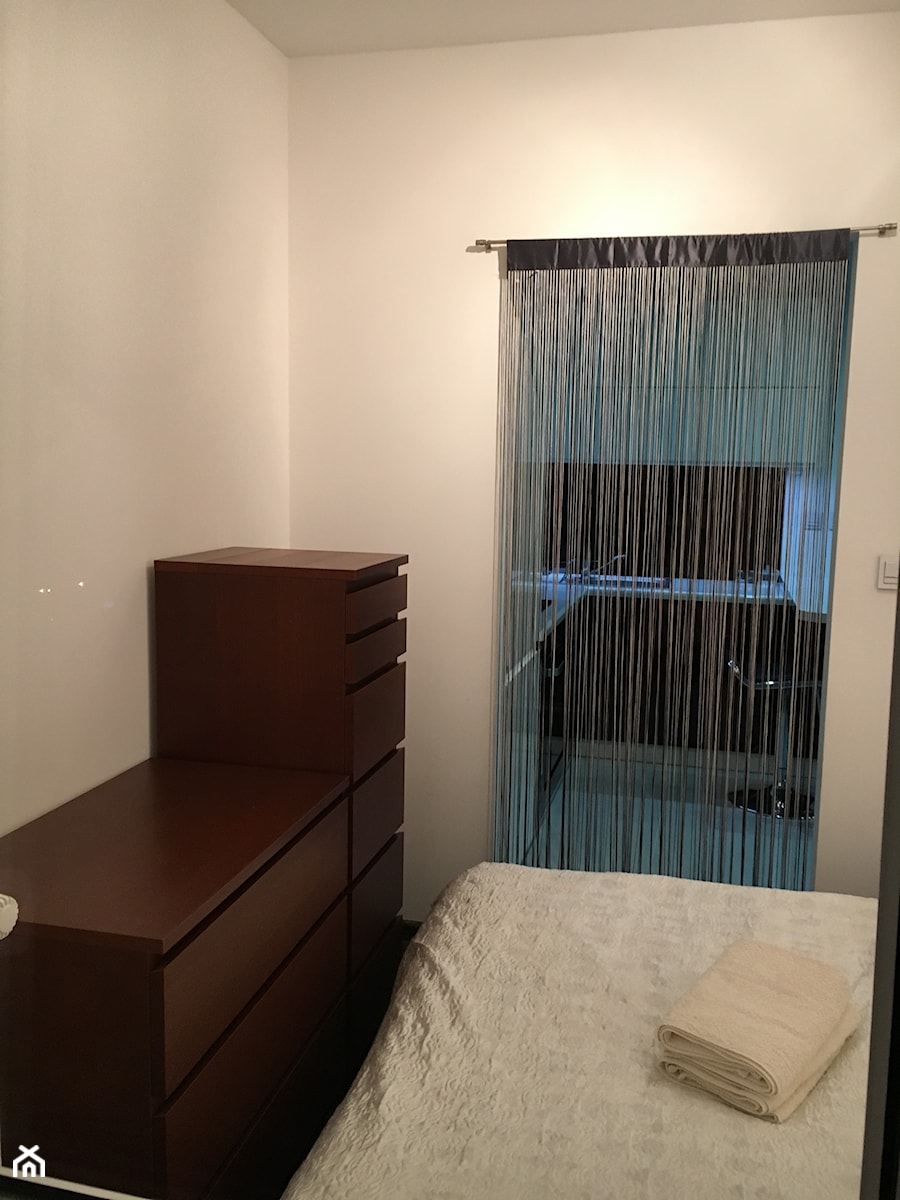 MAŁY APARTAMENT - Sypialnia - zdjęcie od HDByAnn