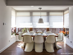 nowocześnie dla rodziny - Średnia szara jadalnia jako osobne pomieszczenie, styl nowoczesny - zdjęcie od MANUstudio • projektowanie wnętrz