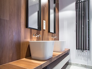 naturalnie...realizacja 2014 - Średnia z dwoma umywalkami z punktowym oświetleniem łazienka, styl minimalistyczny - zdjęcie od MANUstudio • projektowanie wnętrz