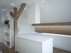 Salon z aneksem kuchennym i łazienką na poddaszu - zdjęcie od DDP Architekci