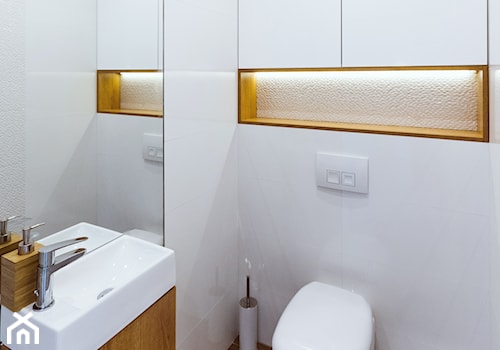 Dom w Rąbie · Realizacja - Mała łazienka, styl nowoczesny - zdjęcie od WOJSZ studio