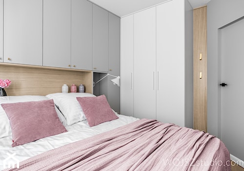 Realizacja - mieszkanie w Gdańsku 2018 - Mała szara sypialnia, styl nowoczesny - zdjęcie od WOJSZ studio