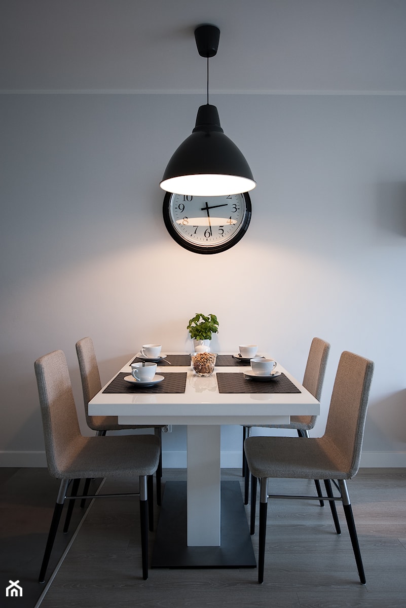 Mieszkanie w Gdańsku · Realizacja - Mała jadalnia w salonie w kuchni, styl nowoczesny - zdjęcie od WOJSZ studio