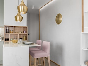 Mieszkanie w Gdańsku · Realizacja - Z salonem biała kuchnia z wyspą lub półwyspem, styl nowoczesny - zdjęcie od WOJSZ studio