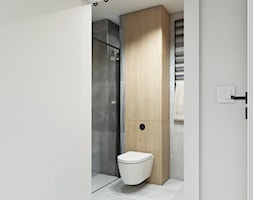 drewniana zabudowa meblowa nad wc - zdjęcie od STUDIO PNIAK - Homebook
