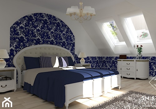 KLASYCZNIE - Średnia biała niebieska sypialnia na poddaszu, styl tradycyjny - zdjęcie od SM STUDIO Projektowanie wnętrz