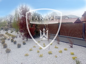 Ogrodzenie aluminiowe Alu Fence_Lakate_ogrodzenia_balustrady - Ogród, styl tradycyjny - zdjęcie od LAKATE Sp.z.o.o BRAMY I OGRODZENIA