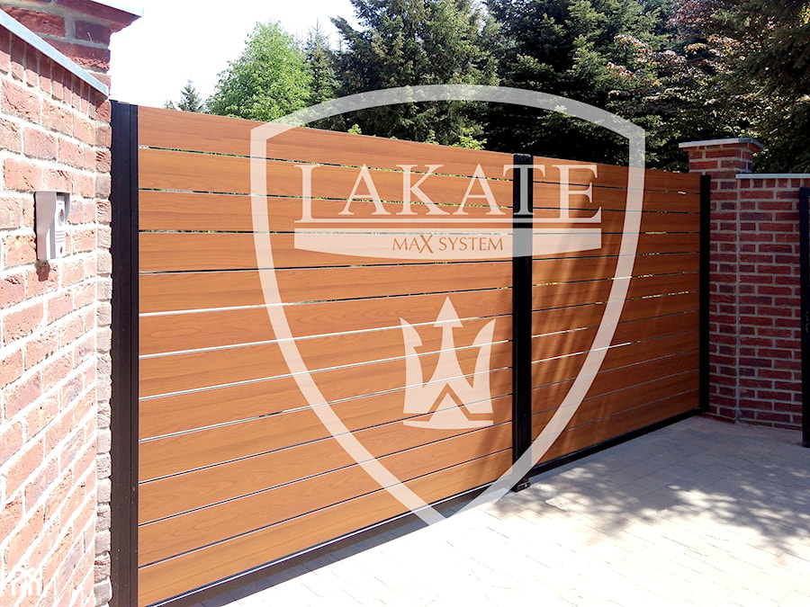 Brama dwuskrzydłowa Lakate - zdjęcie od LAKATE Sp.z.o.o BRAMY I OGRODZENIA