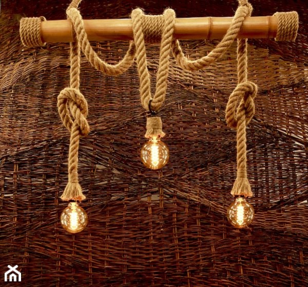 Lampa bambusowa w stylu industrialnym/vintage - zdjęcie od Kurioza - Homebook