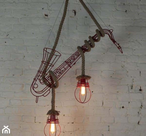 Saksofon - lampa z kloszami w stylu industrialnym/vintage - zdjęcie od Kurioza - Homebook