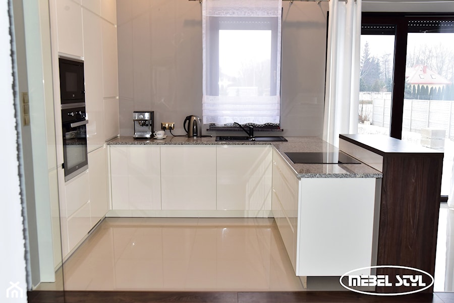 White modern kitchen - zdjęcie od Mebel Styl