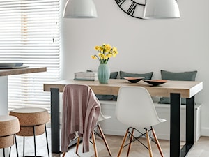 WILANÓW - Mała biała jadalnia w kuchni, styl skandynawski - zdjęcie od PINKMARTINI