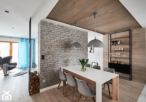 Realizacja 2017 - Średnia biała szara jadalnia jako osobne pomieszczenie, styl nowoczesny - zdjęcie od Vprojekt design by Weronika