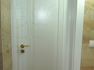 Drzwi drewniane pełne białe - zdjęcie od STOLARKA MIKOS