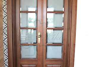 Drzwi wewnętrzne dwuskrzydłowe drewniane - zdjęcie od STOLARKA MIKOS