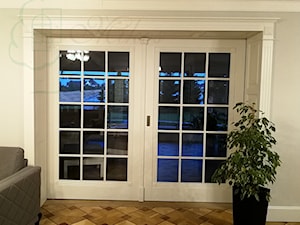 Drzwi dwuskrzydłowe wewnętrzne białe przeszklone (francuskie drzwi) - zdjęcie od STOLARKA MIKOS