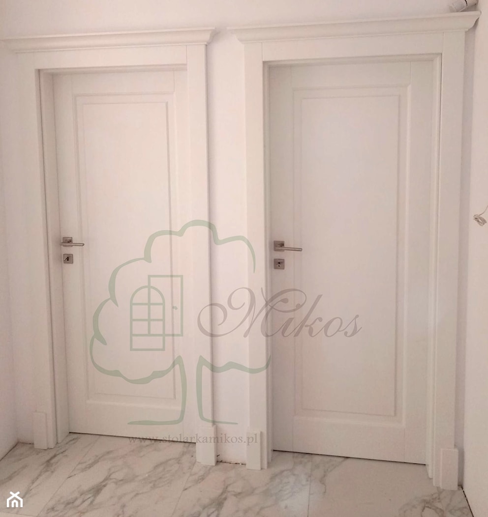 Białe drzwi wewnętrzne drewniane - zdjęcie od STOLARKA MIKOS - Homebook