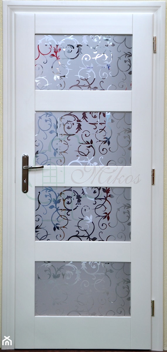 Drzwi wewnętrzne białe ze zdobną szybą - zdjęcie od STOLARKA MIKOS