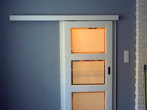 Białe drzwi wewnętrzne - zdjęcie od STOLARKA MIKOS