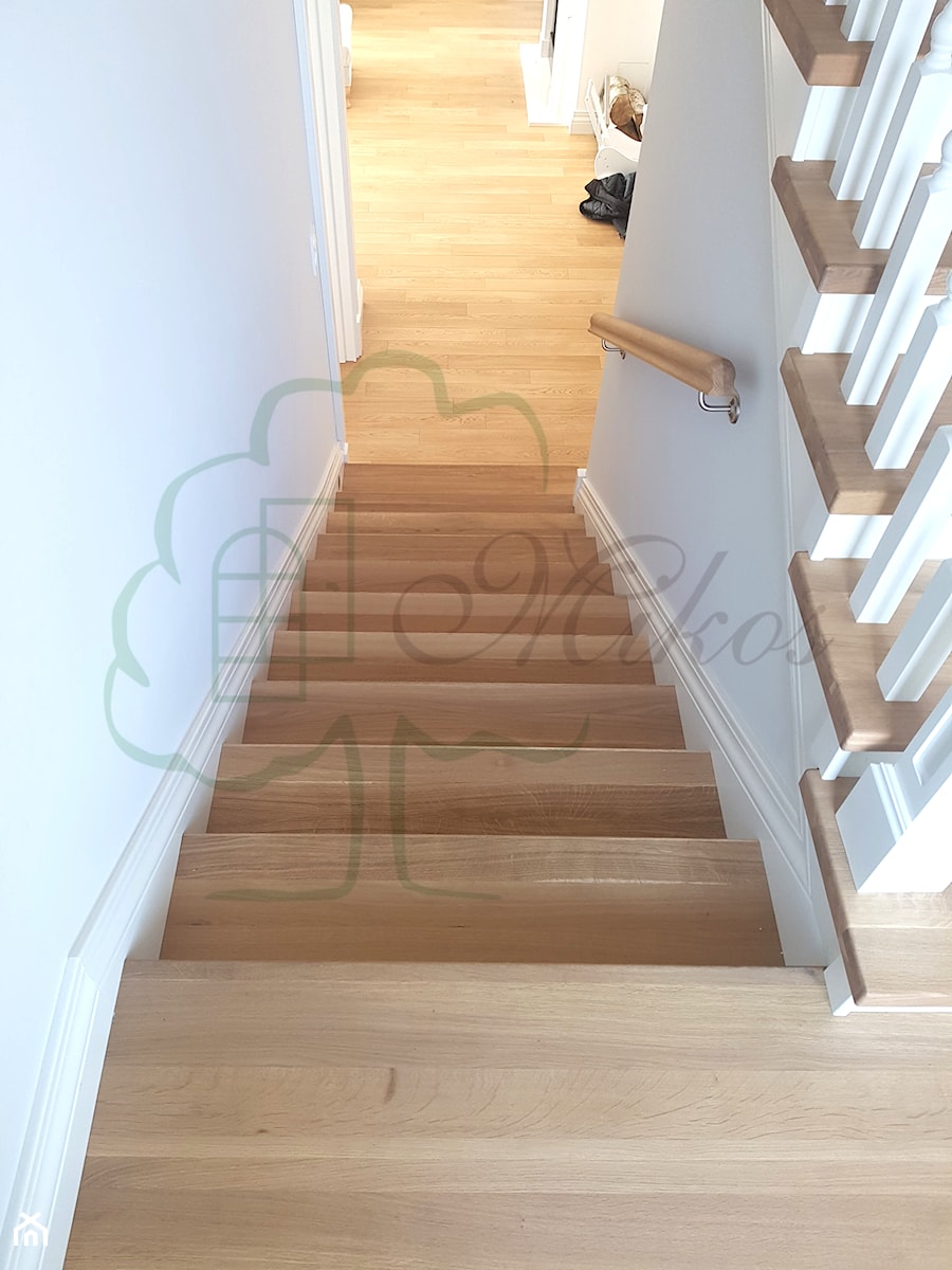 Stylowe schody drewniane - zdjęcie od STOLARKA MIKOS
