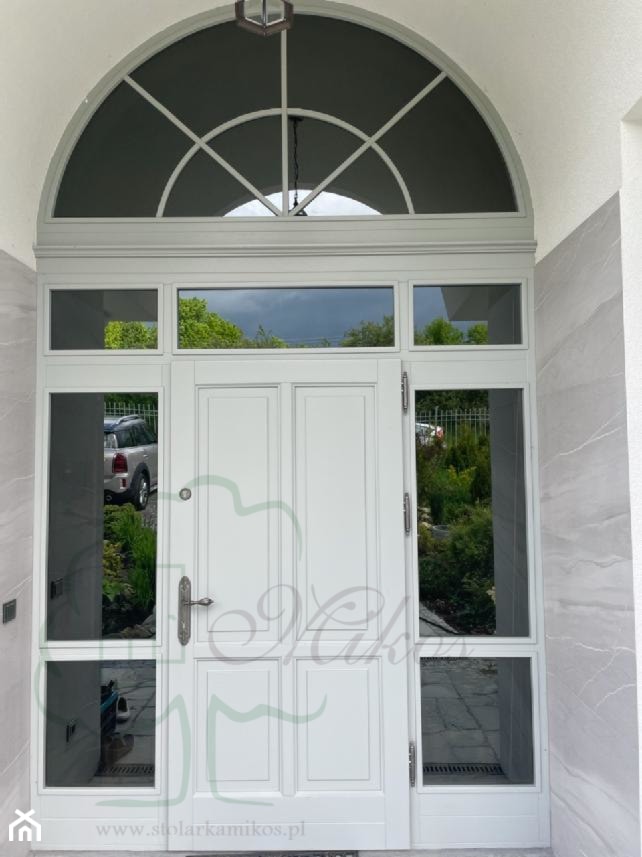 Drzwi wejściowe do projektu Willa Parkowa - zdjęcie od STOLARKA MIKOS - Homebook